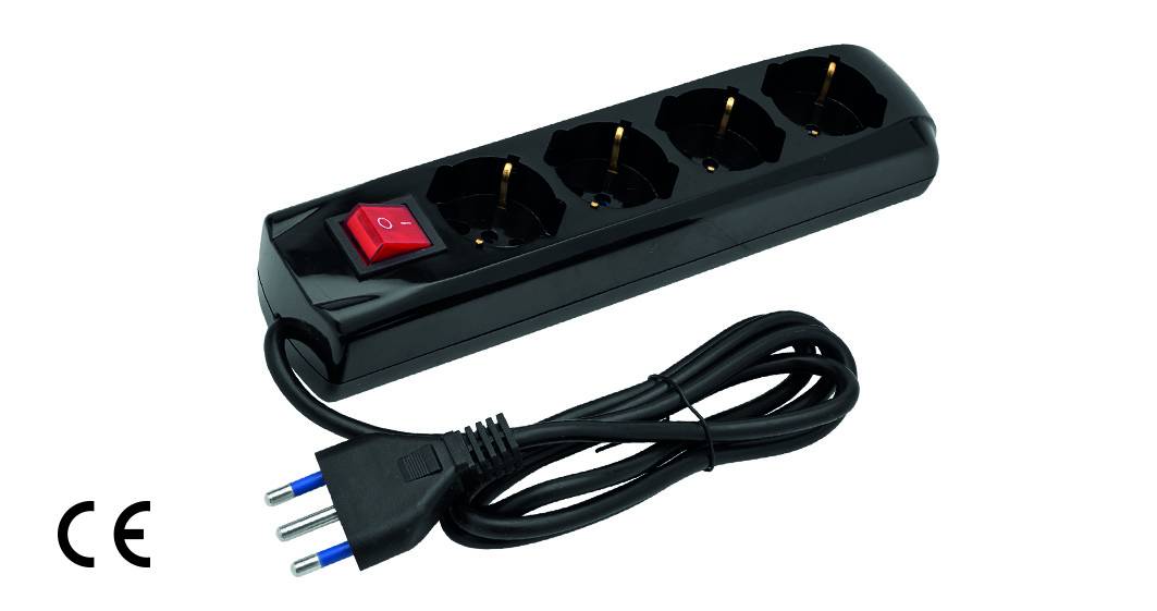 MULTIPRESA NERA 4 USCITE